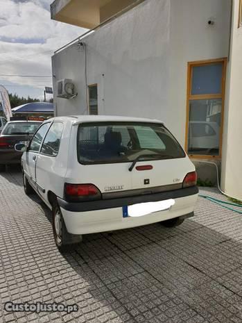 Renault Clio 1995 - 99