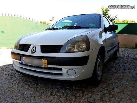 Renault Clio 1.5 dCi Van impecável - 04