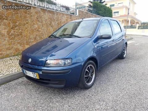 Fiat Punto 1.2i 16V ELX - AC - 02