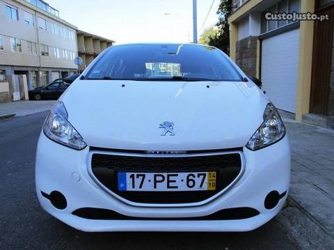 Peugeot 208 HDI - 14