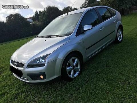 Ford Focus 1.4trend - 06