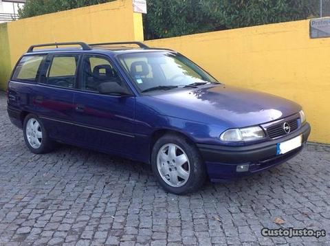 Opel Astra 1.7 Td - 95