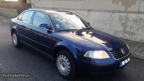 VW Passat 1.9 TDI Nacional - 04