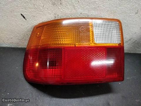 Farolim traseiro ESQUERDA Opel Astra 1991-1994
