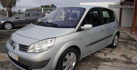 Renault Scénic 1.5 DCI 85CV DYNAMIC - 04