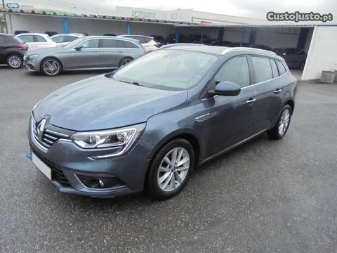 Renault Mégane IV 1.5 DCI 110cv - 17