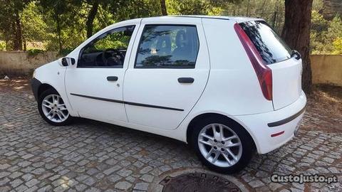 Fiat Punto MULTIJET 5LUG C/AC - 06