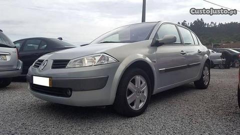 Renault Mégane DCI 85CV AC - 04