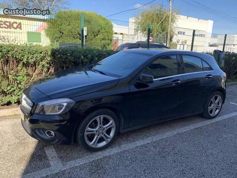 Mercedes-Benz A 200 CDI Urban - 13