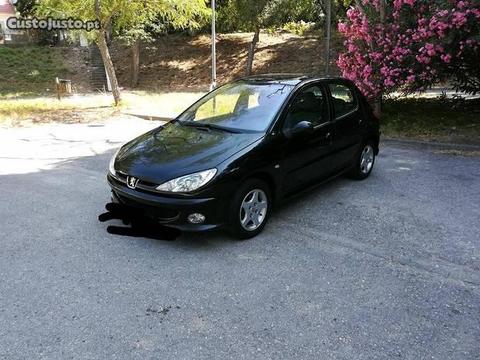 Peugeot 206 Black and Silver - 05