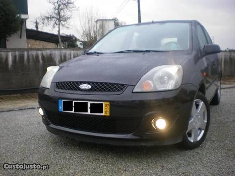 Ford Fiesta Guia - 07