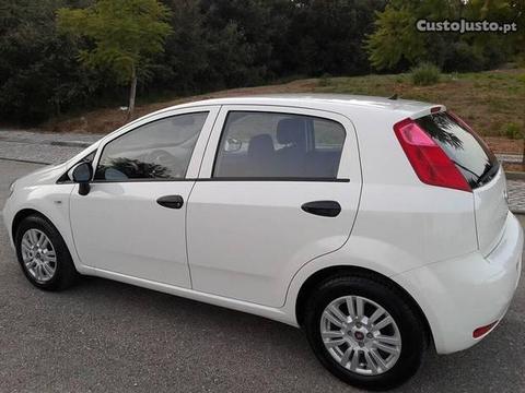 Fiat Punto 1.2 Easy S&S 4000km - 17