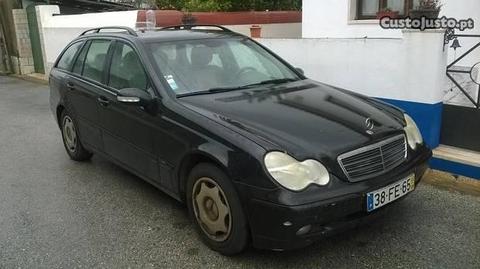 Mercedes-Benz C 200 Carrinha - 03