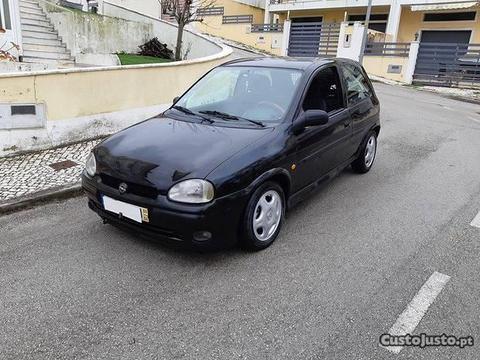 Opel Corsa 1.5 td - 00