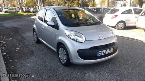 Citroën C1 1.0i Autom. 5 portas - 06