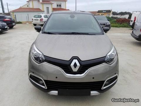 Renault Captur 1.5 DCI 90 CV - 13