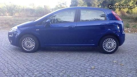 Fiat Grande Punto 1.3 DIESEL 5 LUGARES - 07