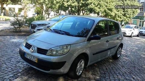 Renault Scénic 1.5Dci - 04