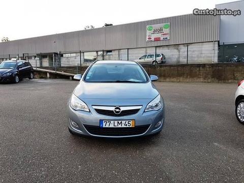 Opel Astra ST 1.3CDTi Enjoy - 11