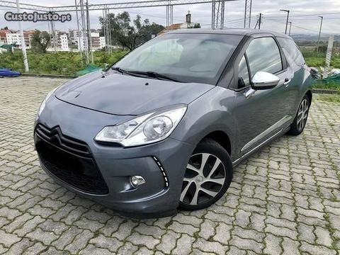 Citroën DS3 1.6 e-HDi So Chic - 11