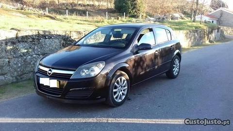 Opel Astra 1-7 CDTI 100cv - 04