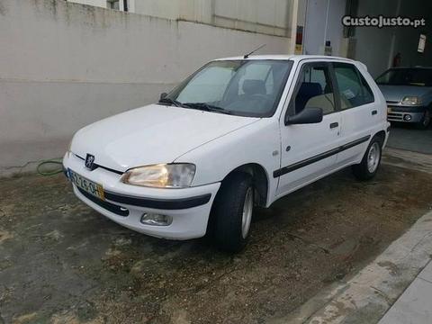 Peugeot 106 1.5D green c/da - 99