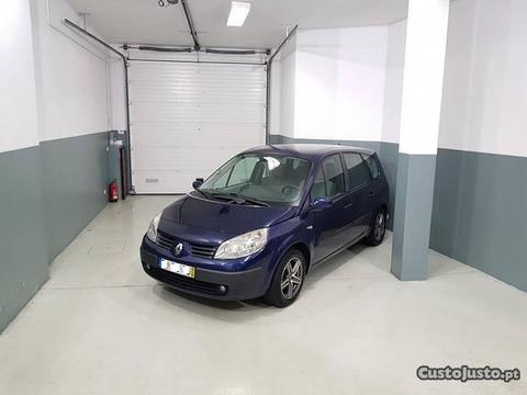 Renault Grand Scénic 1.5 DCI 120.000KM 7L - 05