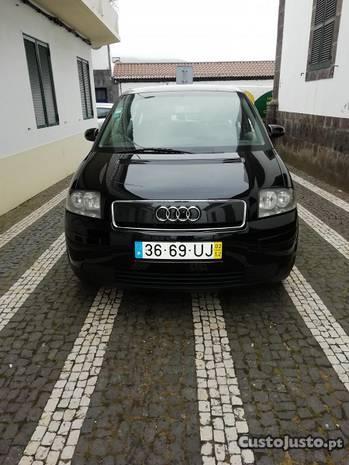 Audi A2 5 portas - 02