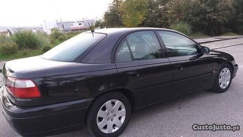 Opel Omega 2.5TD 130cv AC+Pele - 01