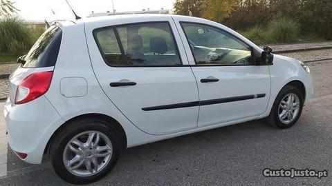 Renault Clio 1.5 DCI Dynamique AC - 11