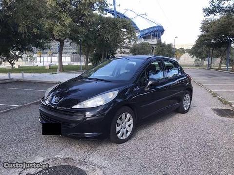 Peugeot 207 1.4 HDI - 07