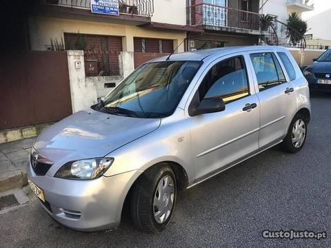 Mazda 2 1.4 hdi - 05