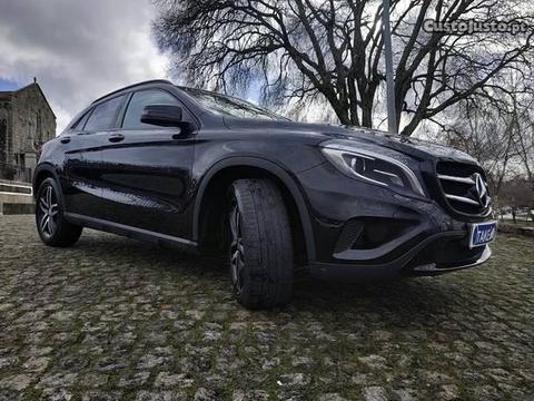 Mercedes-Benz GLA 220 CDI - 16