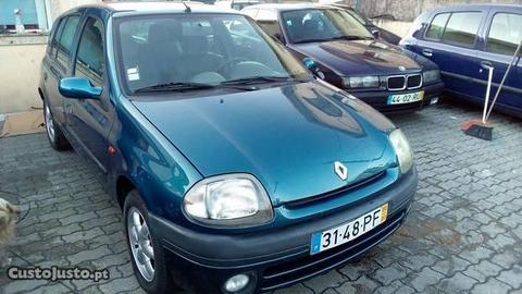 Renault Clio 1.2 8 v - 00