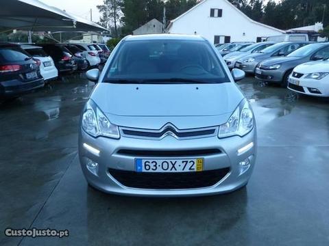 Citroën C3 1.4 HDi (70cv 5p) - 14