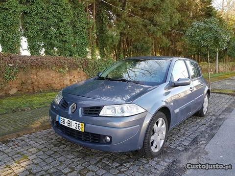 Renault Mégane 1.5 dci - 06