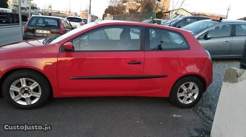 Fiat Stilo SPORT 80CV IMPECÁVEL - 03