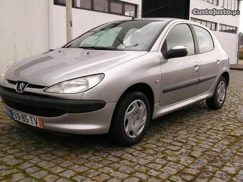 Peugeot 206 1.1 Color line - 02