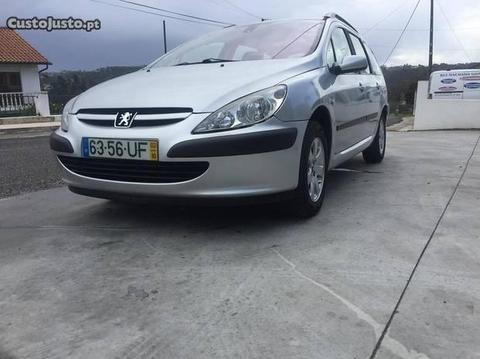 Peugeot 307 1.4 HDI A/C - 02