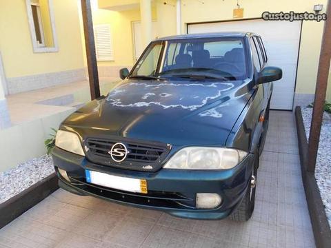 SsangYong Musso 2.3TD-C/Bola Reboque - 98