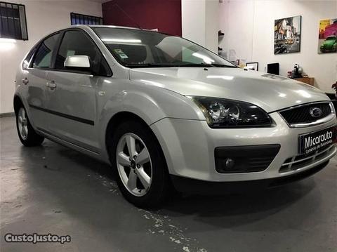 Ford Focus 1.4 16V SPORT IMPEC. - 06