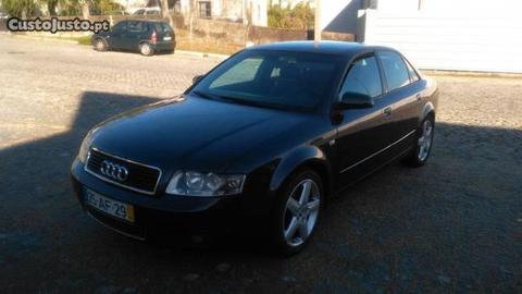 Audi A4 2.5 tdi 180 cv - 01