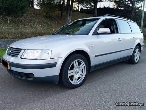 VW Passat TDI NACIONAL 115CV - 99