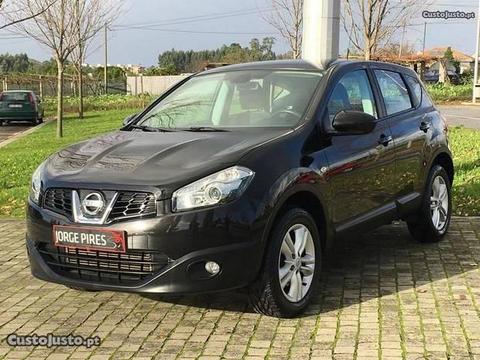 Nissan Qashqai 1.6 DCI PREMIUM - 13