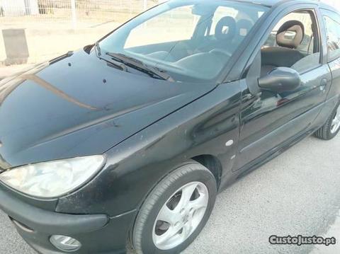 Peugeot 206 2.0HDI xs c/A.C. 06 - 01