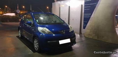 Peugeot 107 1.4 HDI - 07