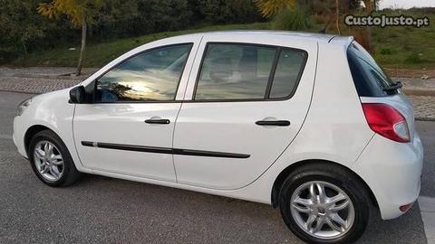 Renault Clio 1.5 DCI AC+C.Control - 11