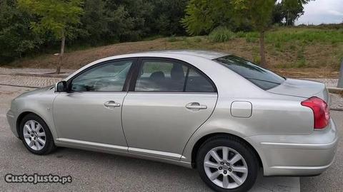 Toyota Avensis 1.6 VVT-i 110cv AC - 03