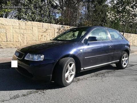 Audi A3 1.9 TDI 110cv Sport - 01