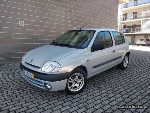 Renault Clio 1.5Dci Mto Economico - 01